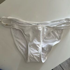 Voda Swim White Bikini Bottoms Medium Scrunch